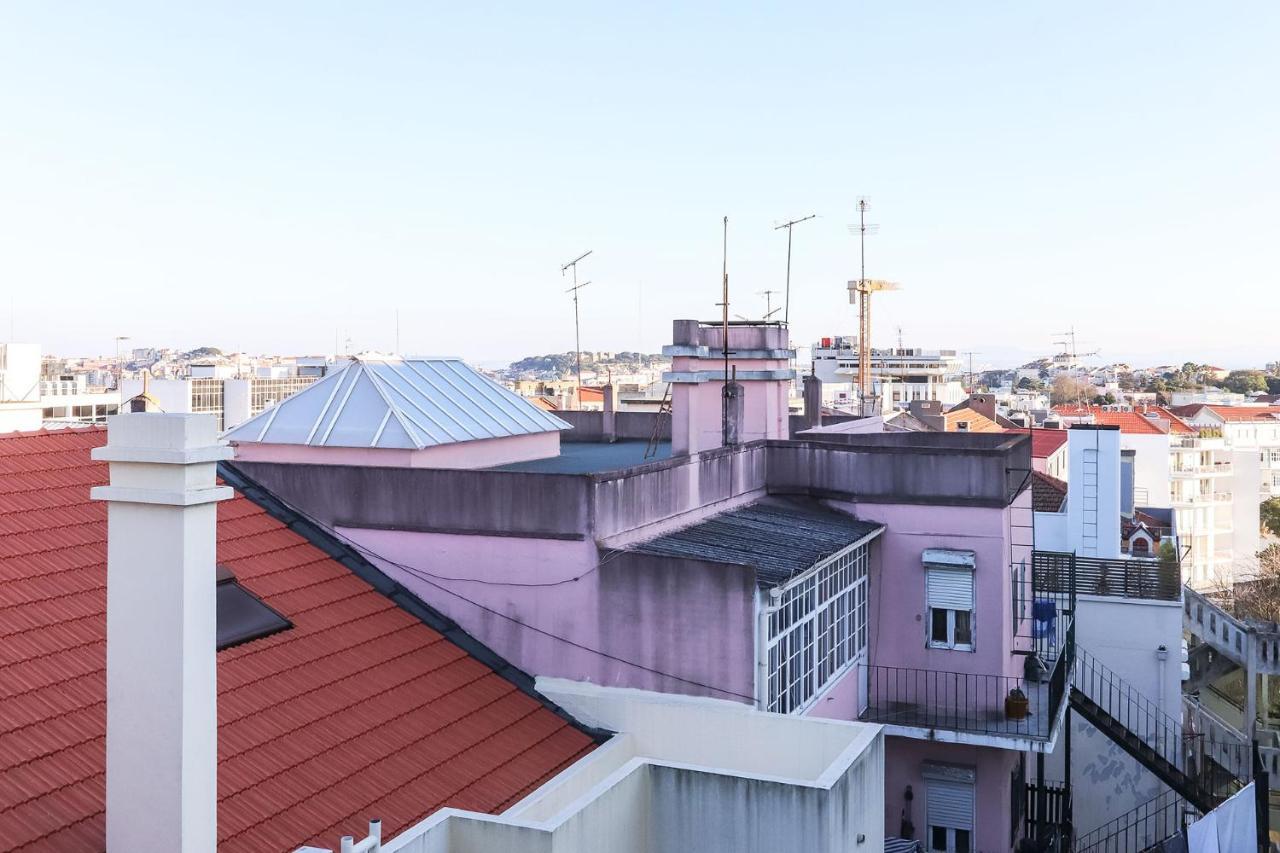 Ferienwohnung Marques De Pombal Duplex With Terrace By Homing Lissabon Exterior foto