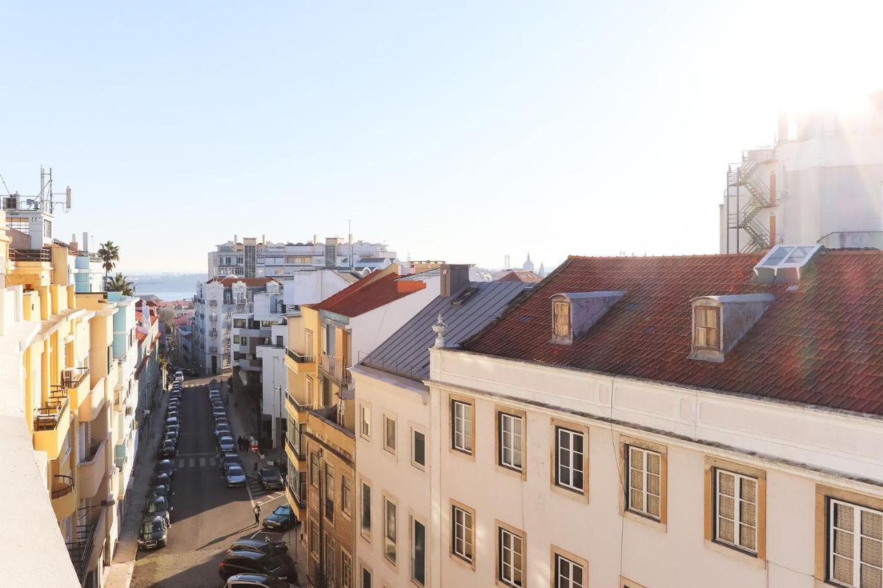 Ferienwohnung Marques De Pombal Duplex With Terrace By Homing Lissabon Exterior foto